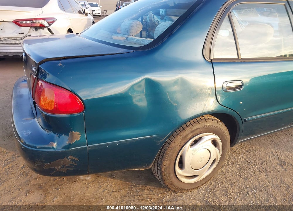 1998 TOYOTA COROLLA LE VIN: 1NXBR18E4WZ047663