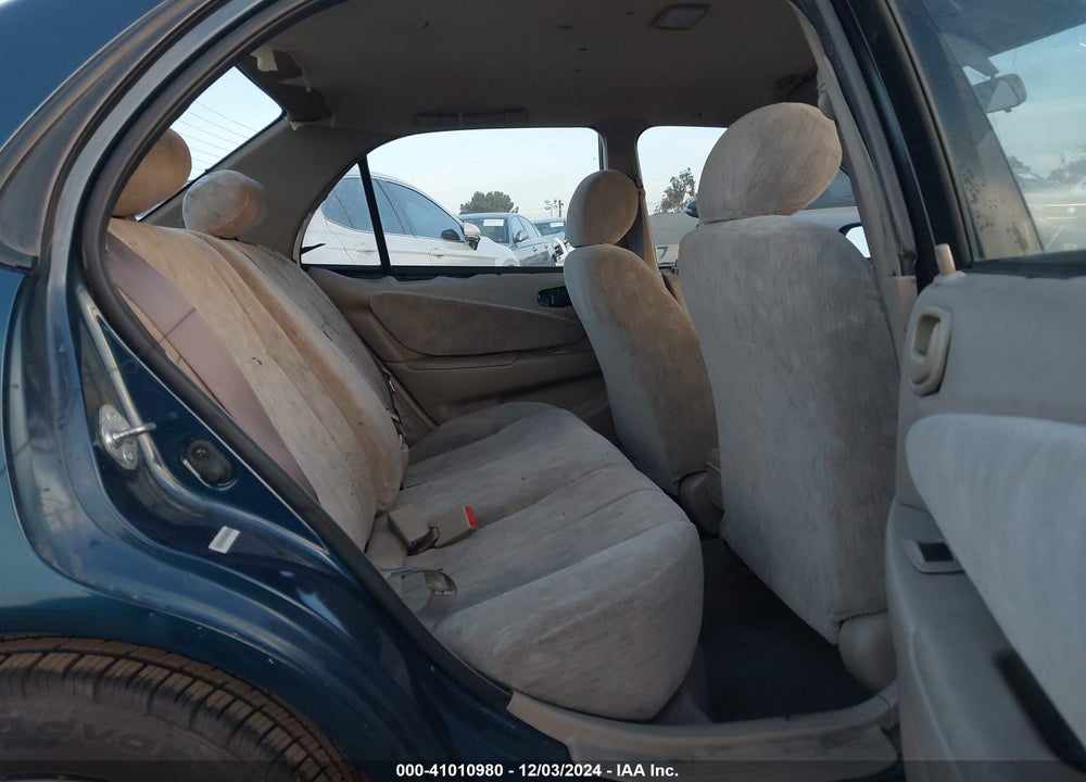 1998 TOYOTA COROLLA LE VIN: 1NXBR18E4WZ047663