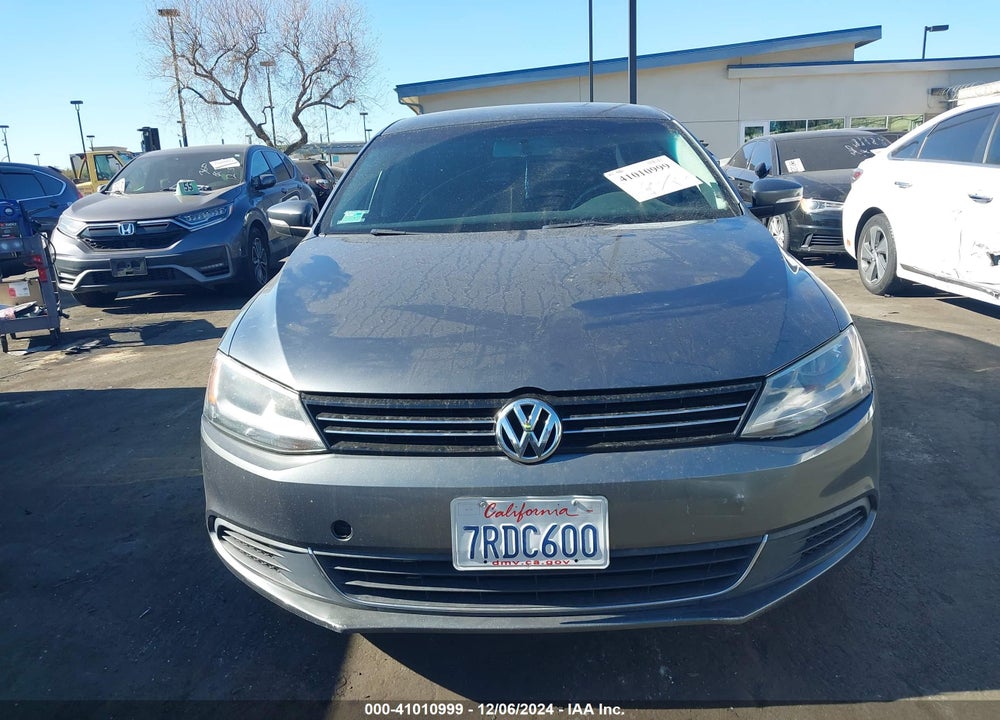 2013 VOLKSWAGEN JETTA 2.5L SE VIN: 3VWDP7AJ8DM411613