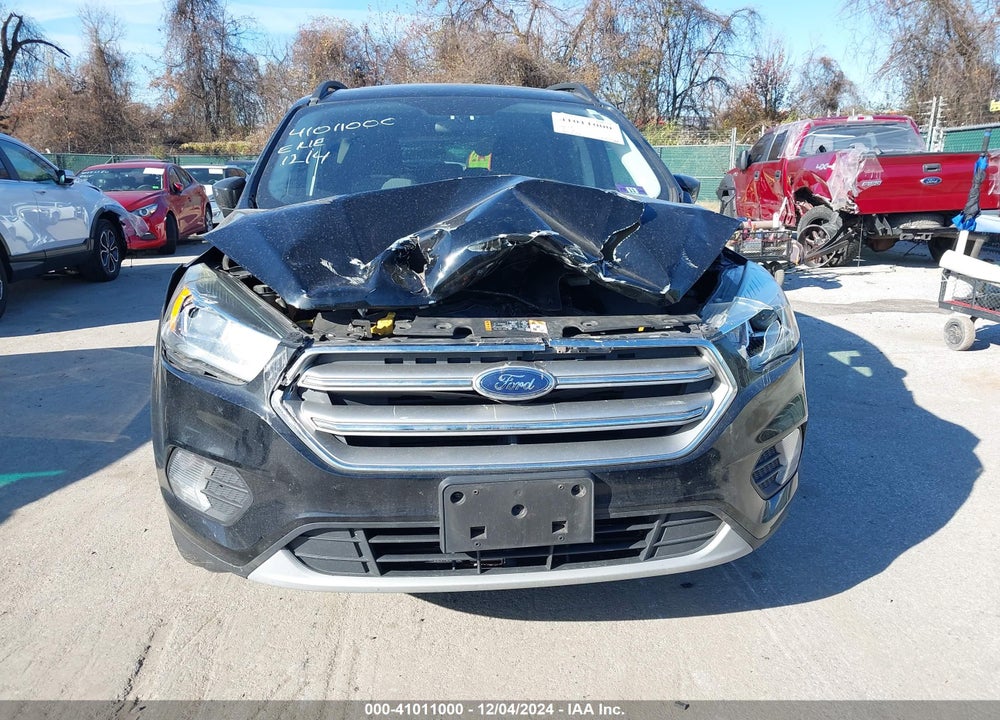 2017 FORD ESCAPE SE VIN: 1FMCU9GD9HUC70830