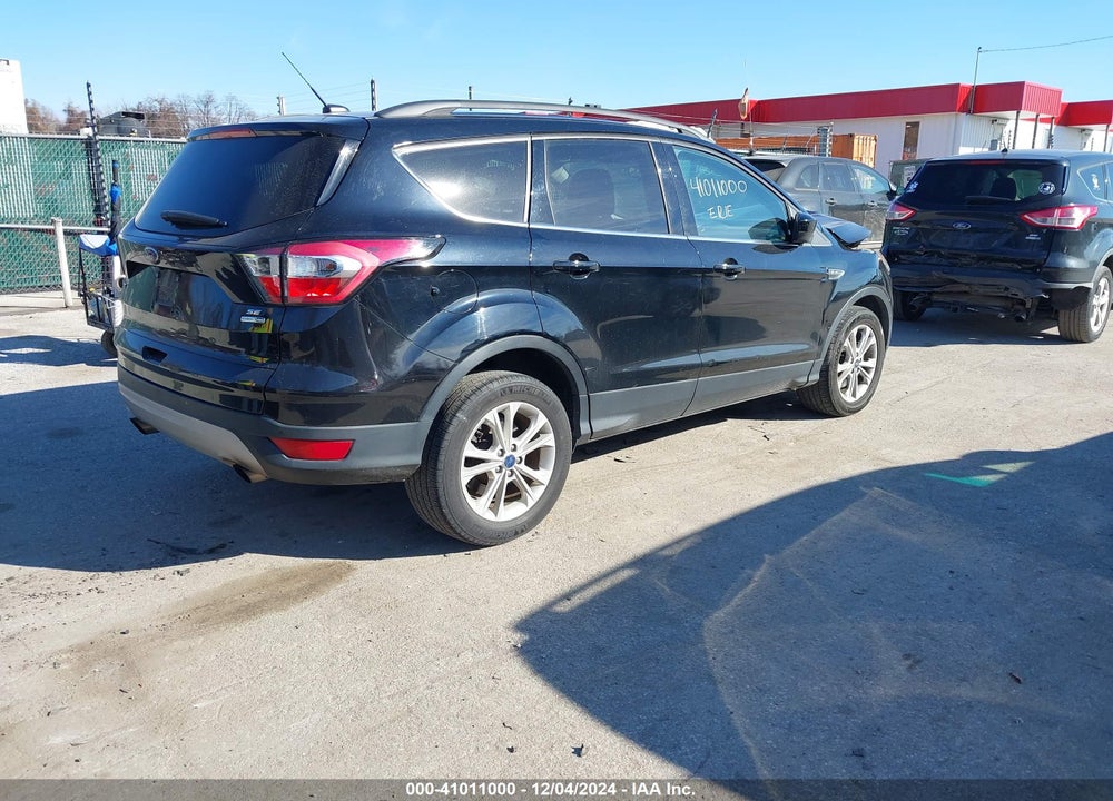 2017 FORD ESCAPE SE VIN: 1FMCU9GD9HUC70830