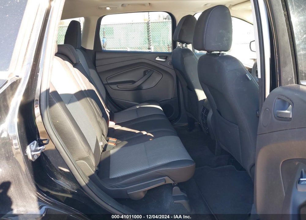 2017 FORD ESCAPE SE VIN: 1FMCU9GD9HUC70830