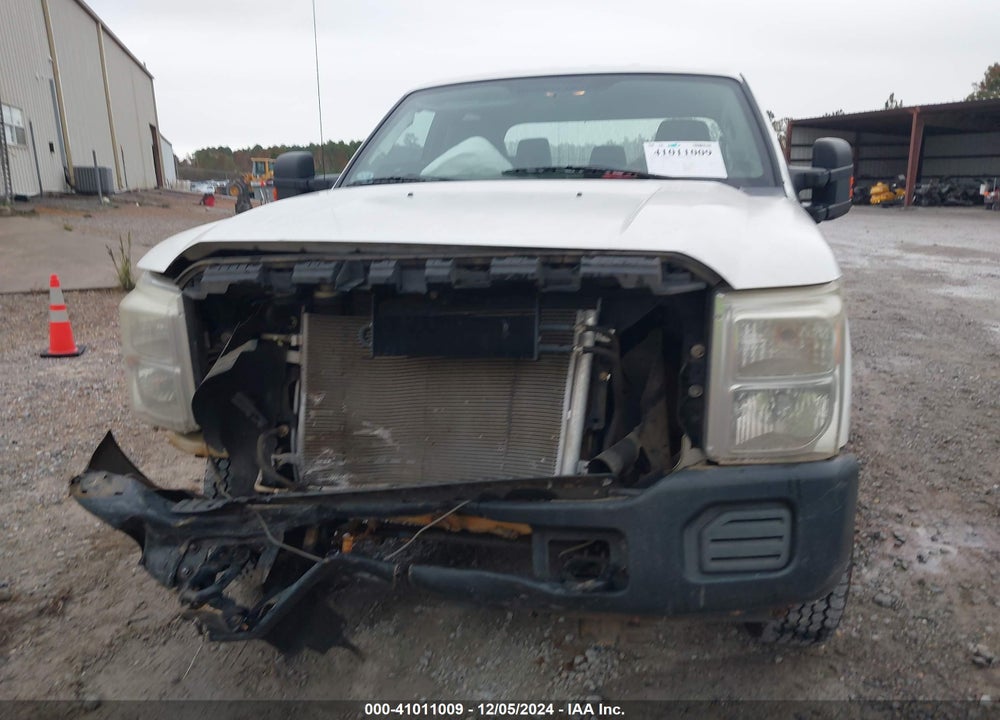 2011 FORD F-250 XL VIN: 1FT7W2B6XBEC53424