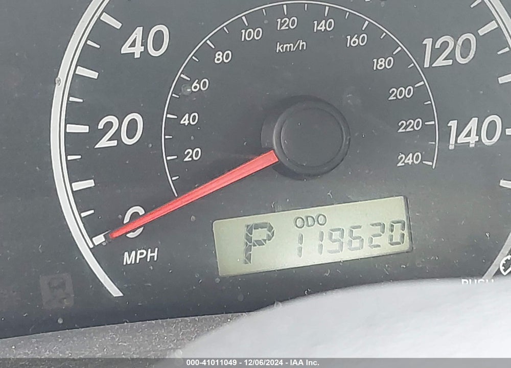 2010 TOYOTA COROLLA LE VIN: 2T1BU4EE8AC271470