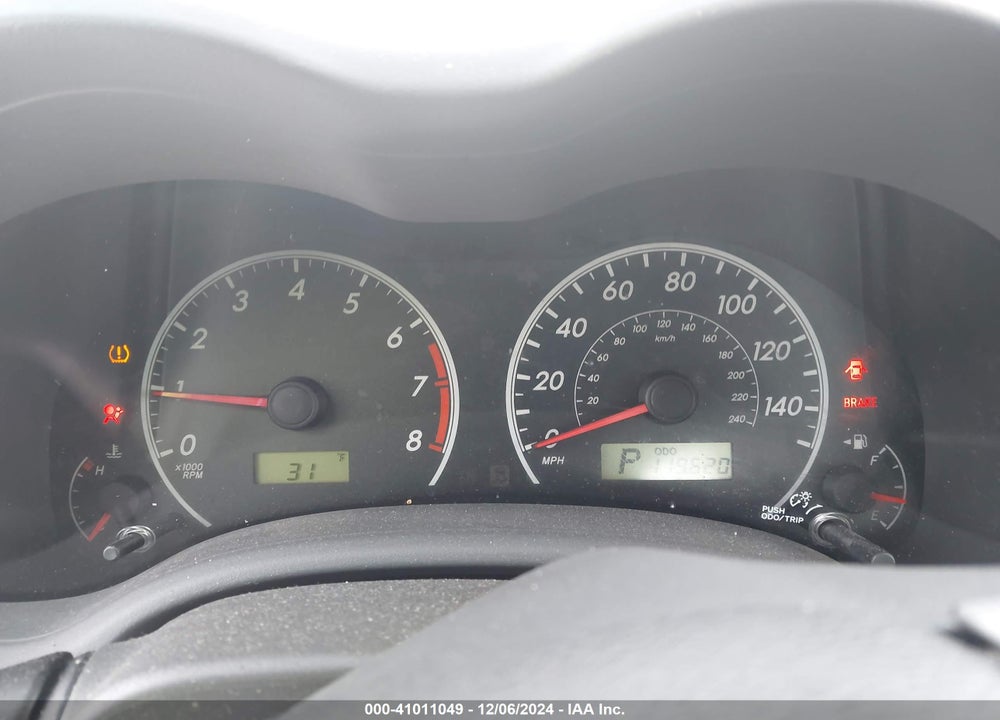 2010 TOYOTA COROLLA LE VIN: 2T1BU4EE8AC271470