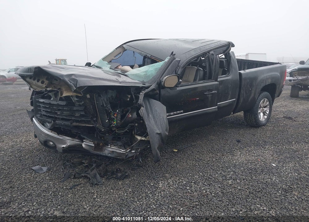 2008 GMC SIERRA 1500 VIN: 2GTEK19J581301333