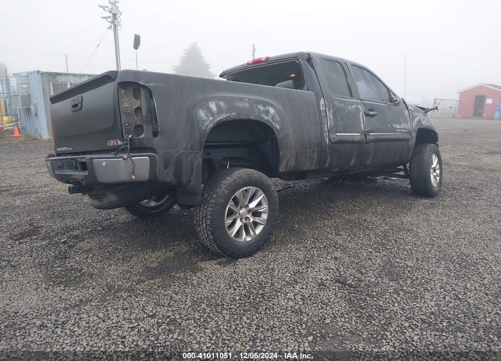 2008 GMC SIERRA 1500 VIN: 2GTEK19J581301333