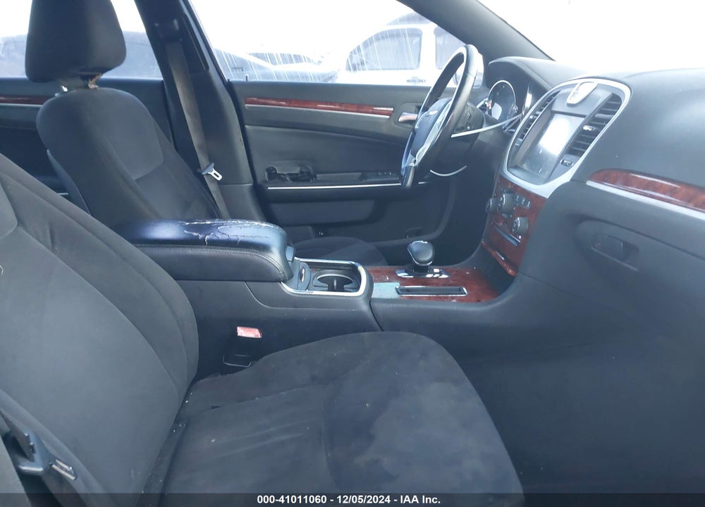 2012 CHRYSLER 300 VIN: 2C3CCAAG0CH173611
