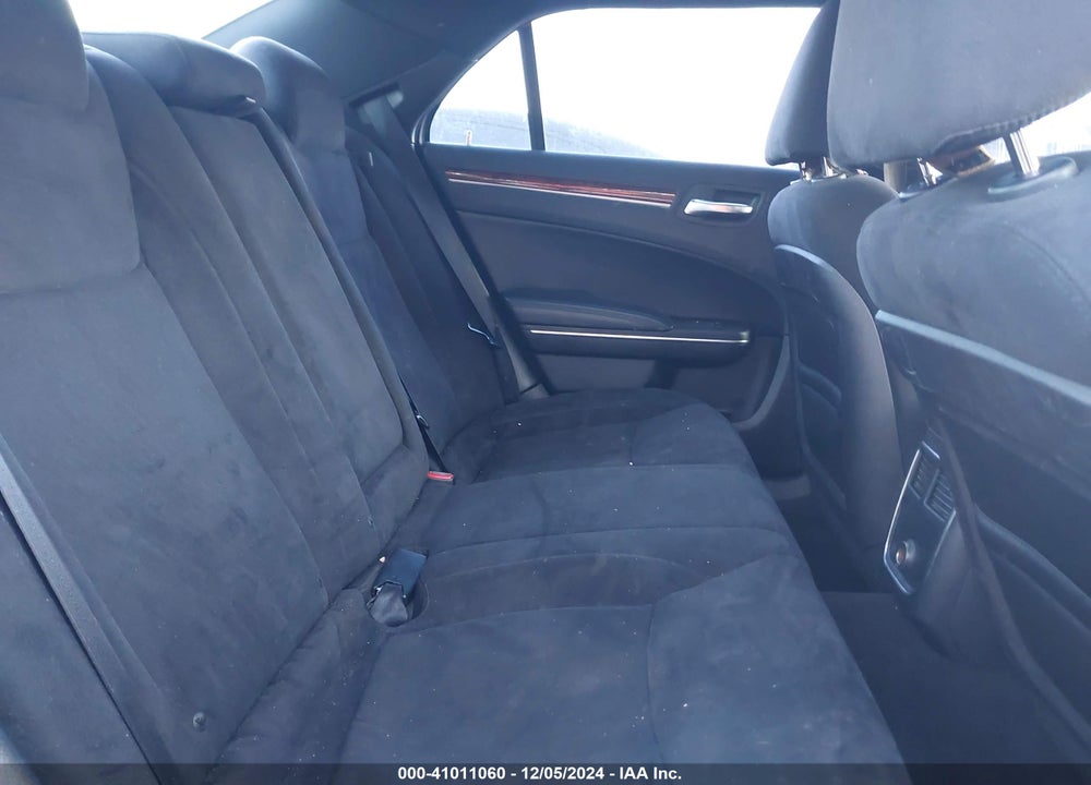 2012 CHRYSLER 300 VIN: 2C3CCAAG0CH173611