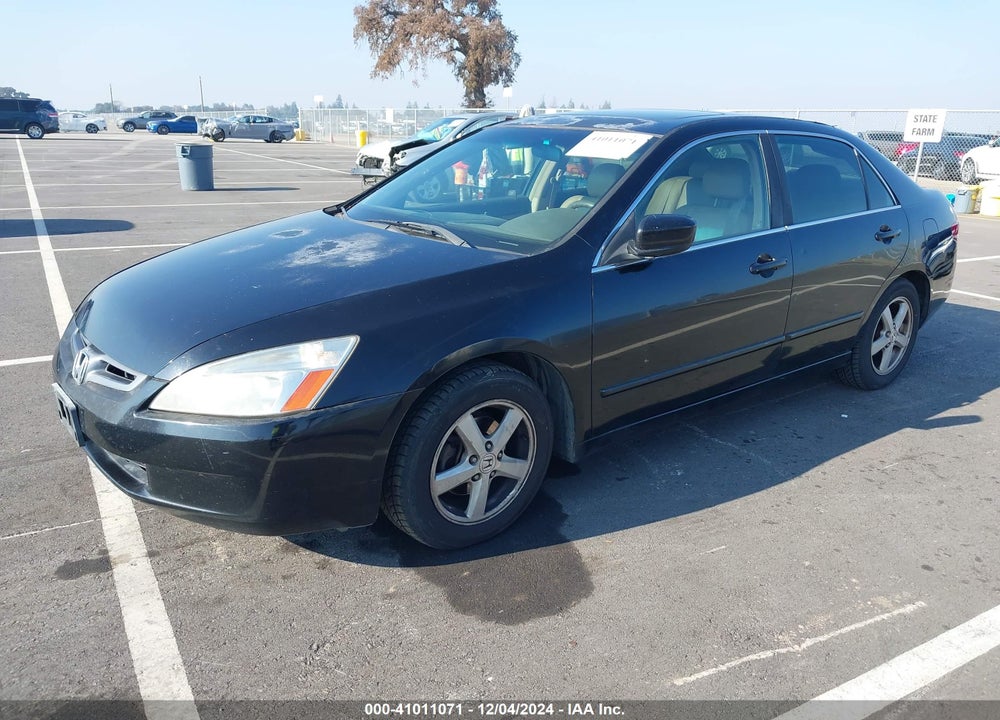 2004 HONDA ACCORD 2.4 EX VIN: JHMCM56854C025510