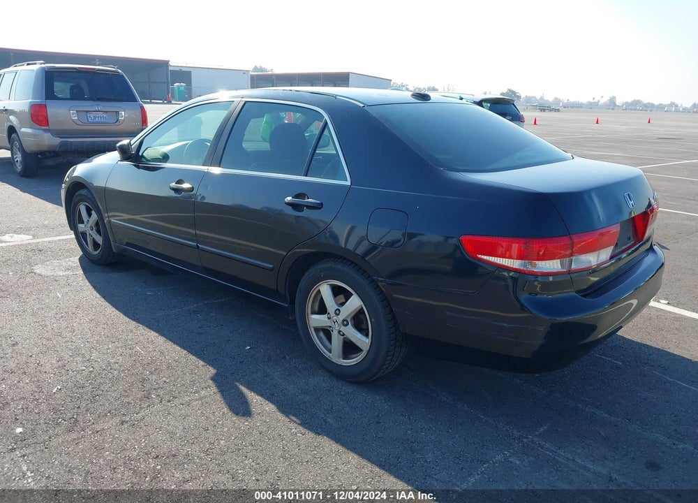 2004 HONDA ACCORD 2.4 EX VIN: JHMCM56854C025510
