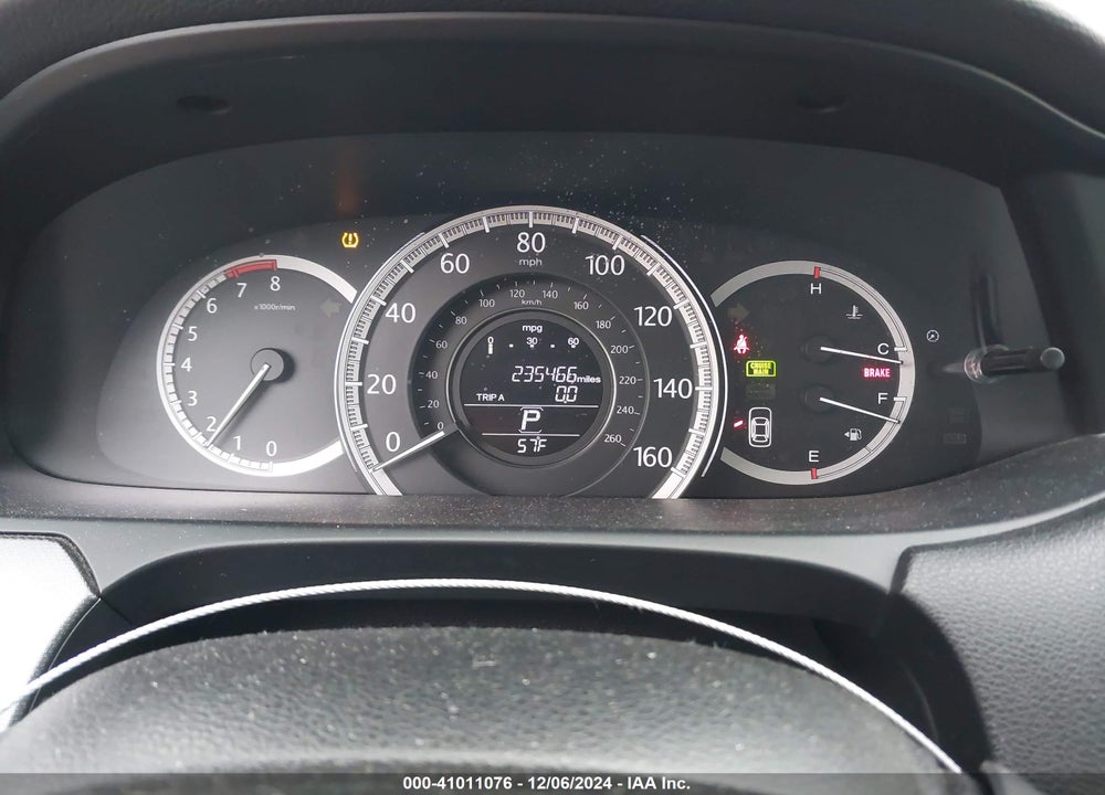 2013 HONDA ACCORD LX VIN: 1HGCR2F38DA187182