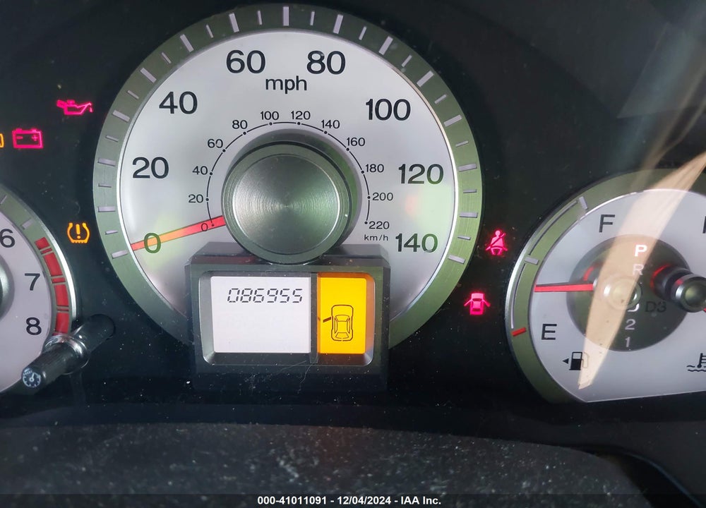 2009 HONDA PILOT LX VIN: 5FNYF38289B025574