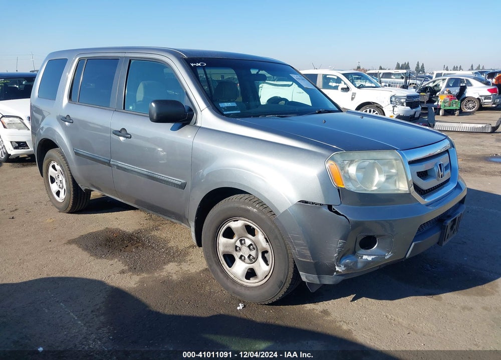 2009 HONDA PILOT LX VIN: 5FNYF38289B025574