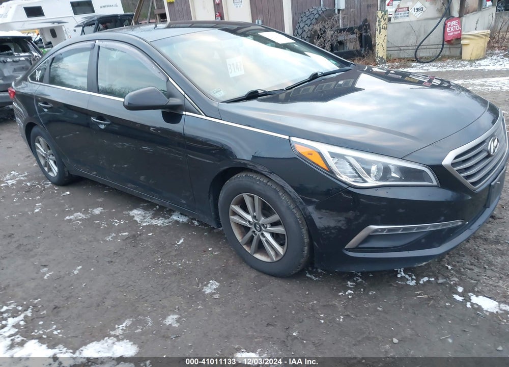 2015 HYUNDAI SONATA SE VIN: 5NPE24AF4FH003375