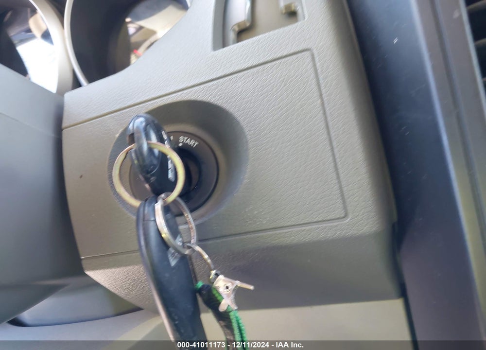 2008 DODGE GRAND CARAVAN SE VIN: 1D8HN44H38B110909