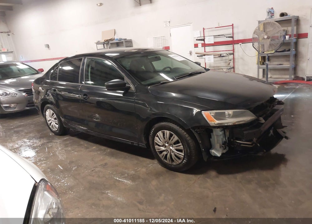 2014 VOLKSWAGEN JETTA 2.0L S VIN: 3VW2K7AJXEM429733