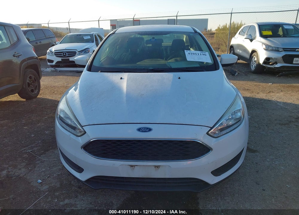 2018 FORD FOCUS SE VIN: 1FADP3FE9JL216310