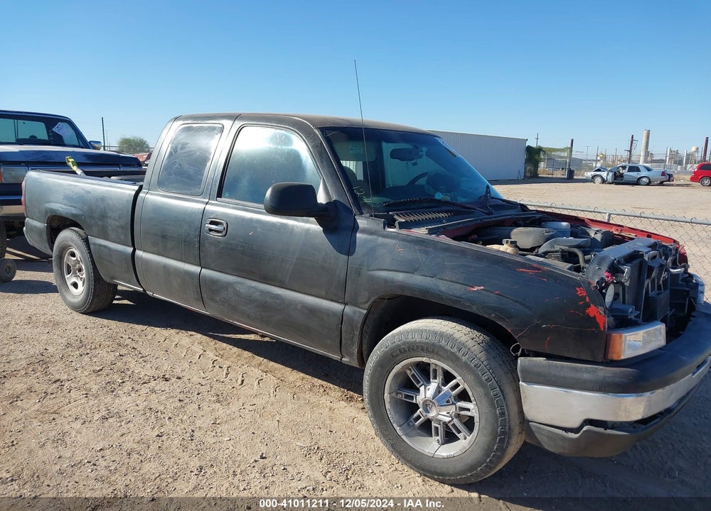 2004 CHEVROLET SILVERADO 1500 LS VIN: 2GCEC19T141177960