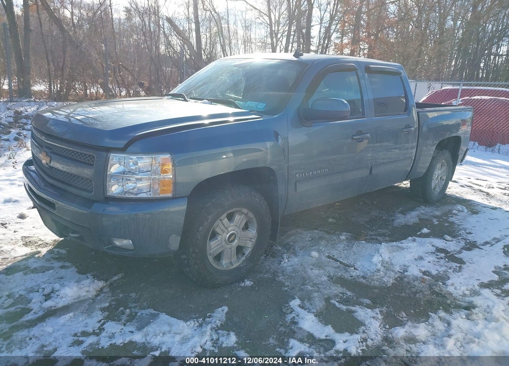 2011 CHEVROLET SILVERADO 1500 LT VIN: 3GCPKSE38BG137404