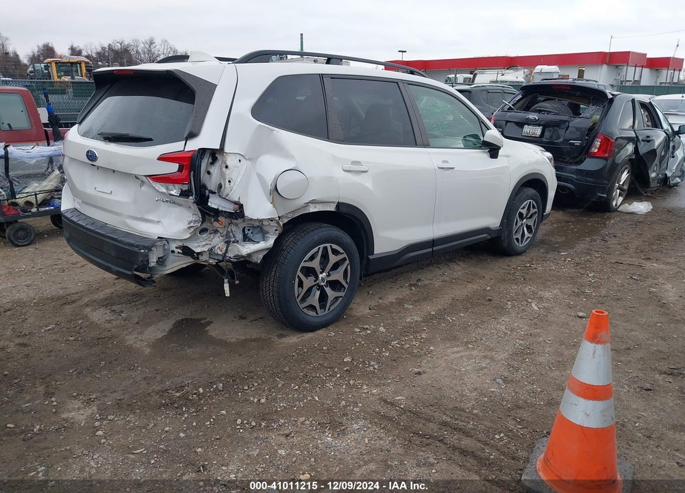 2020 SUBARU FORESTER PREMIUM VIN: JF2SKAJC8LH589761