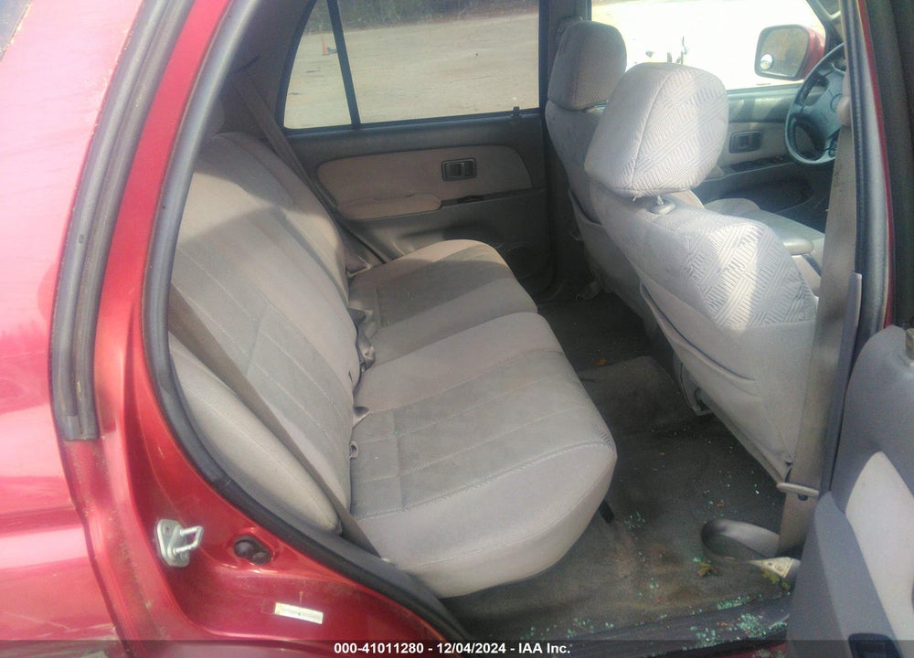2002 TOYOTA 4RUNNER SR5 V6 VIN: JT3GN86R720224278
