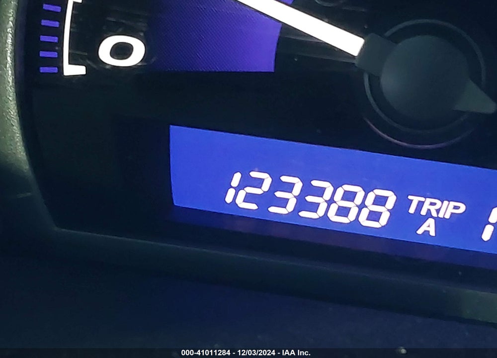 2011 HONDA CIVIC LX VIN: 2HGFA1F54BH516295
