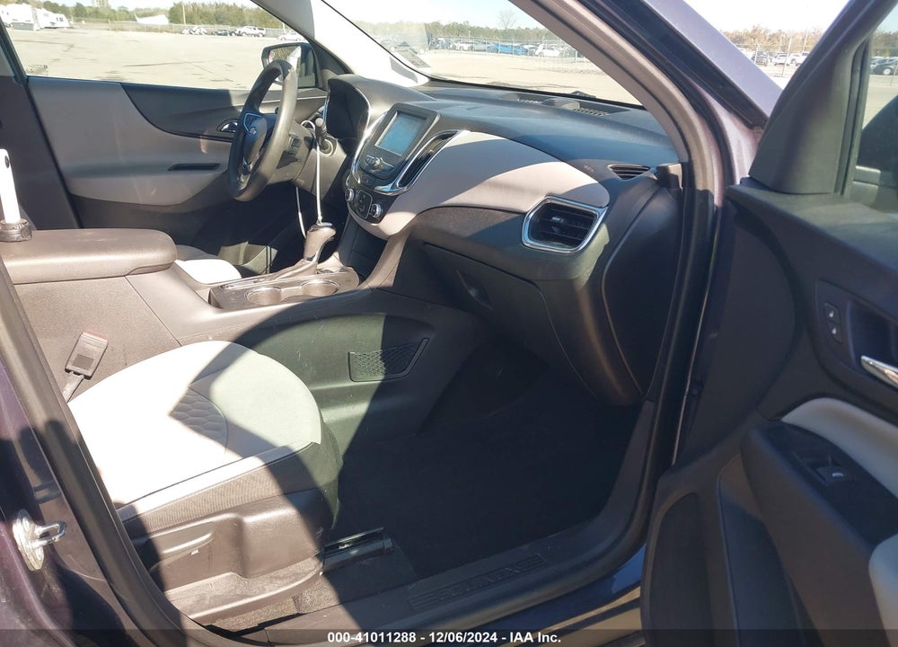 2018 CHEVROLET EQUINOX LS VIN: 3GNAXHEV8JS611219
