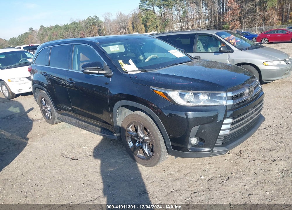 2017 TOYOTA HIGHLANDER LIMITED/PLATINUM VIN: 5TDYZRFH0HS204087