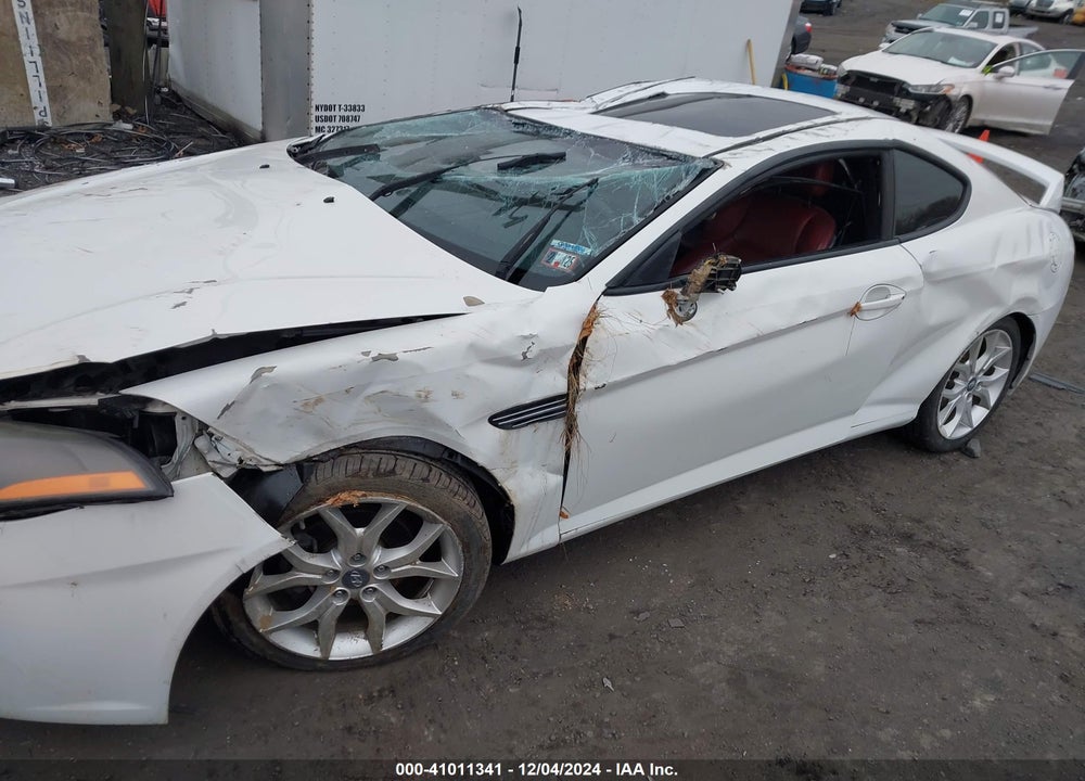 2007 HYUNDAI TIBURON VIN: KMHHN66F77U235772