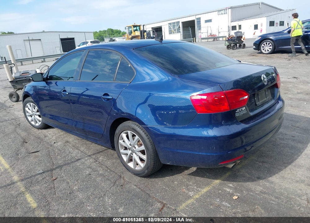 2012 VOLKSWAGEN JETTA 2.5L SE VIN: 3VWDX7AJ1CM389470