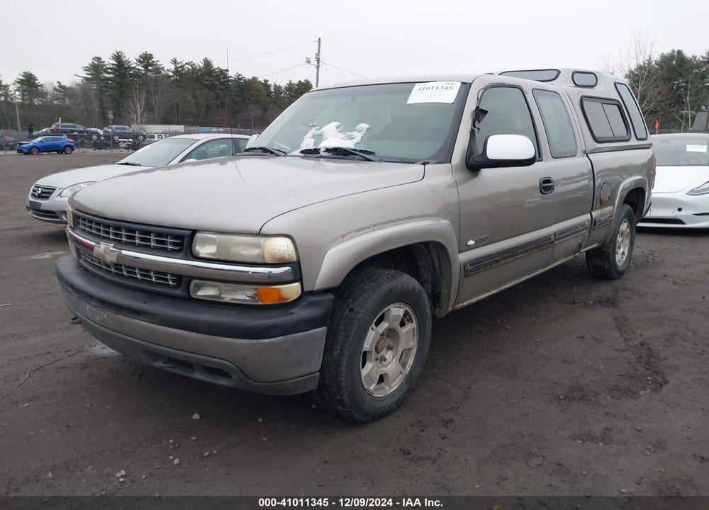 2001 CHEVROLET SILVERADO 1500 LS VIN: 2GCEK19V411407779