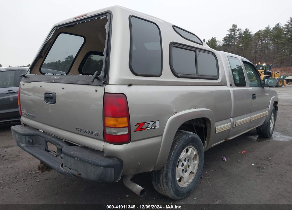 2001 CHEVROLET SILVERADO 1500 LS VIN: 2GCEK19V411407779