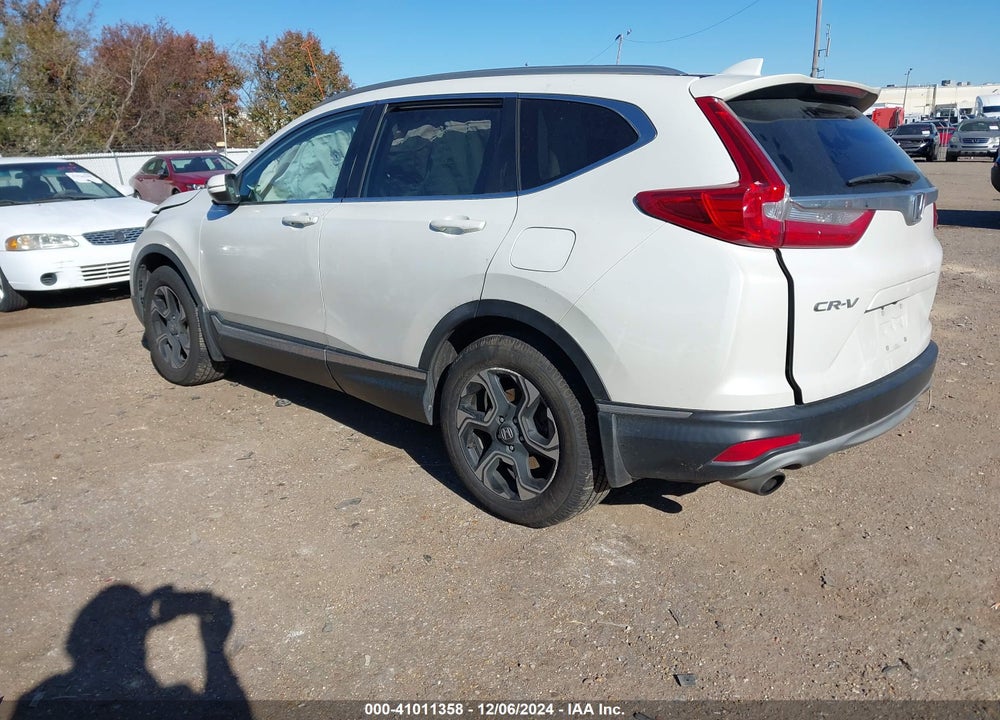 2017 HONDA CR-V TOURING VIN: 5J6RW1H90HL016959