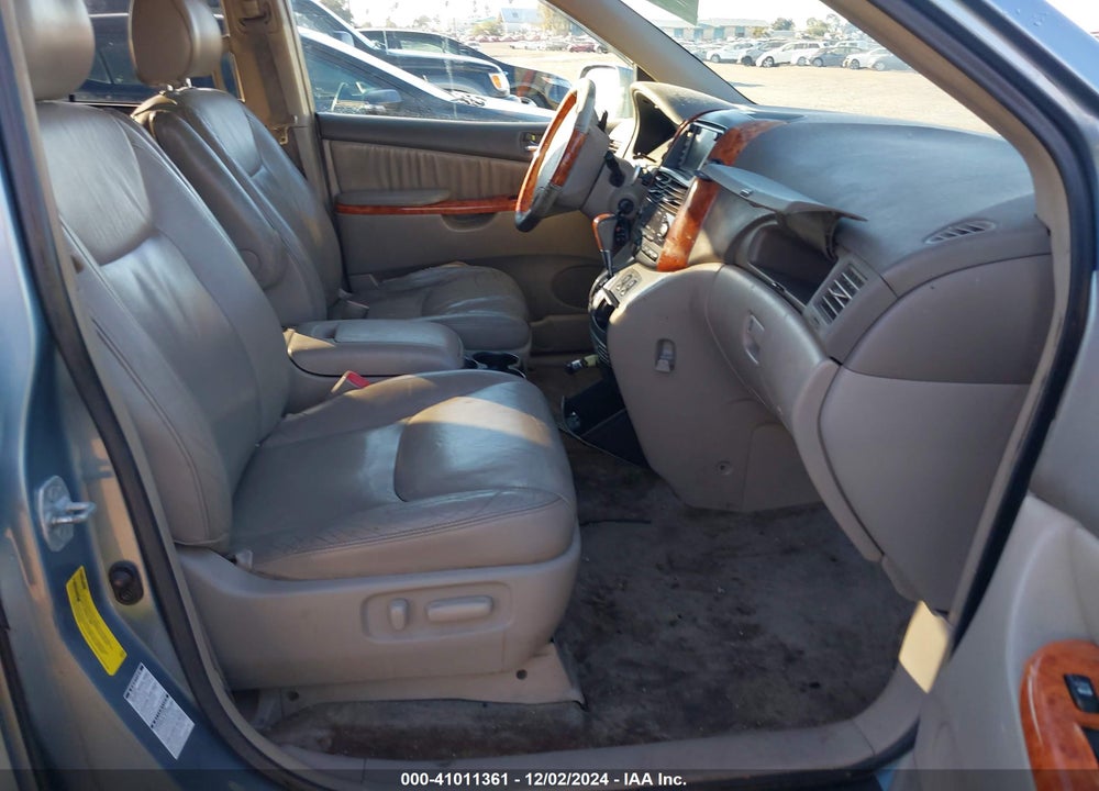 2006 TOYOTA SIENNA XLE LIMITED VIN: 5TDBA22C76S064812