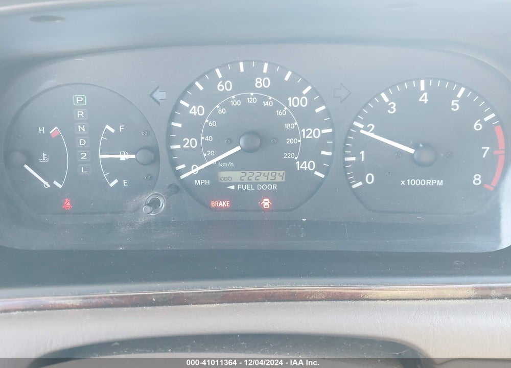 2000 TOYOTA CAMRY LE VIN: JT2BG22K0Y0509640