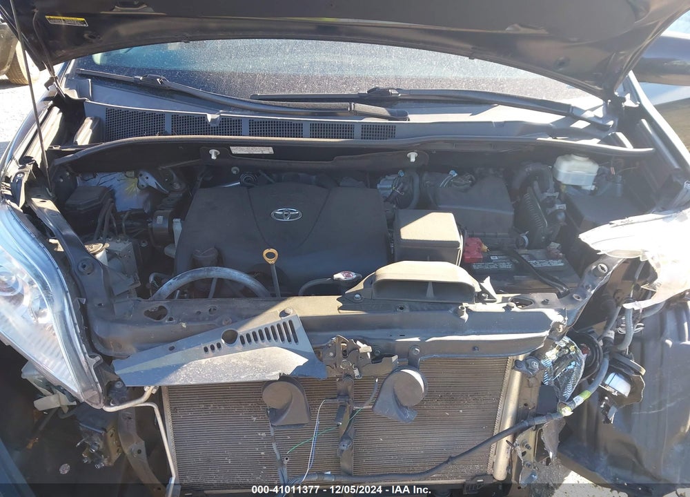 2020 TOYOTA SIENNA XLE VIN: 5TDYZ3DC9LS056907