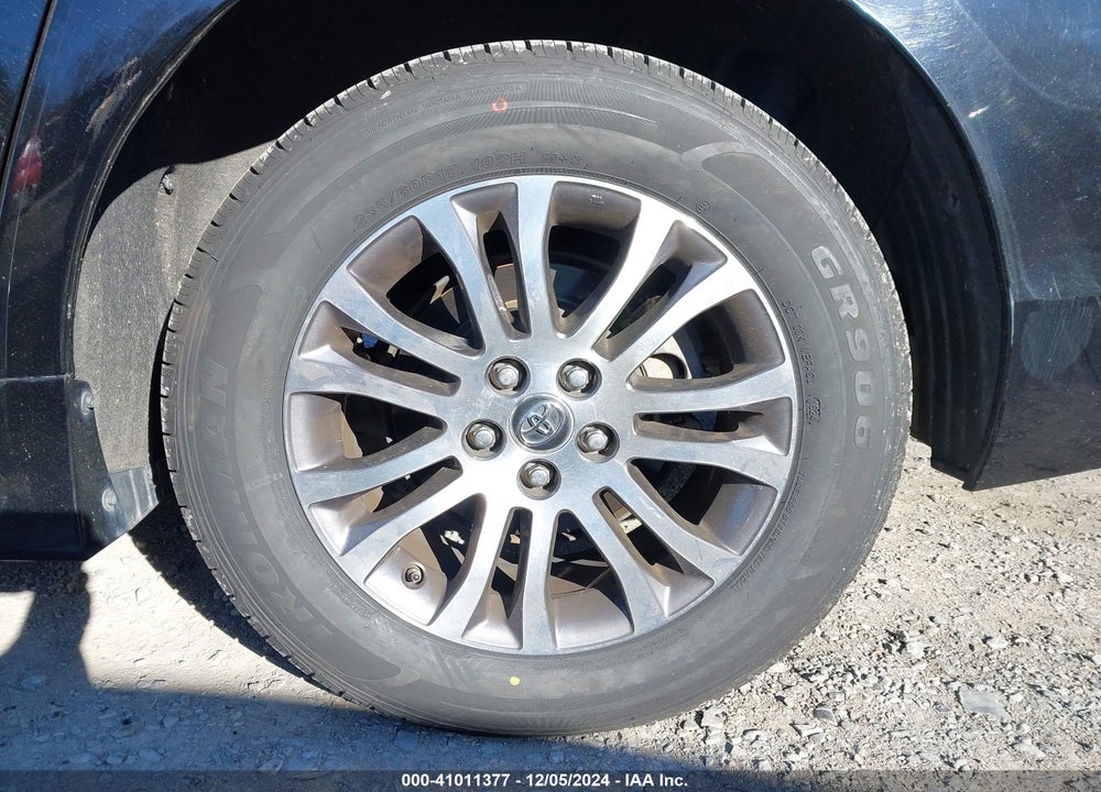 2020 TOYOTA SIENNA XLE VIN: 5TDYZ3DC9LS056907