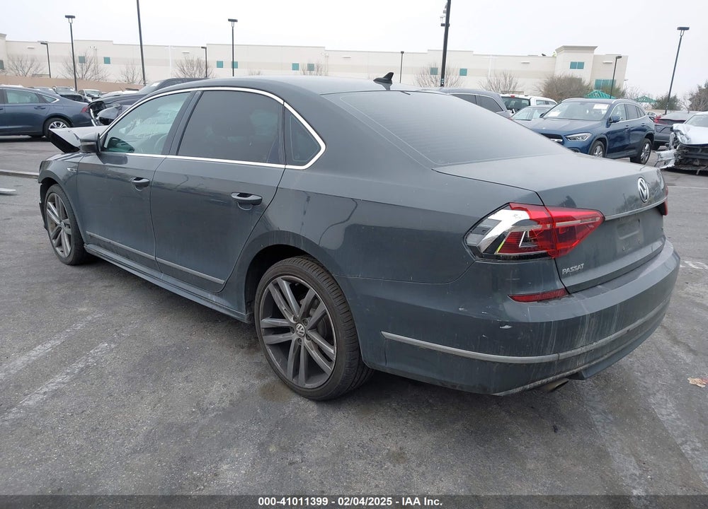 2017 VOLKSWAGEN PASSAT 1.8T R-LINE VIN: 1VWDT7A33HC041594