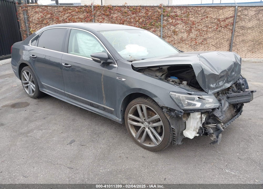 2017 VOLKSWAGEN PASSAT 1.8T R-LINE VIN: 1VWDT7A33HC041594