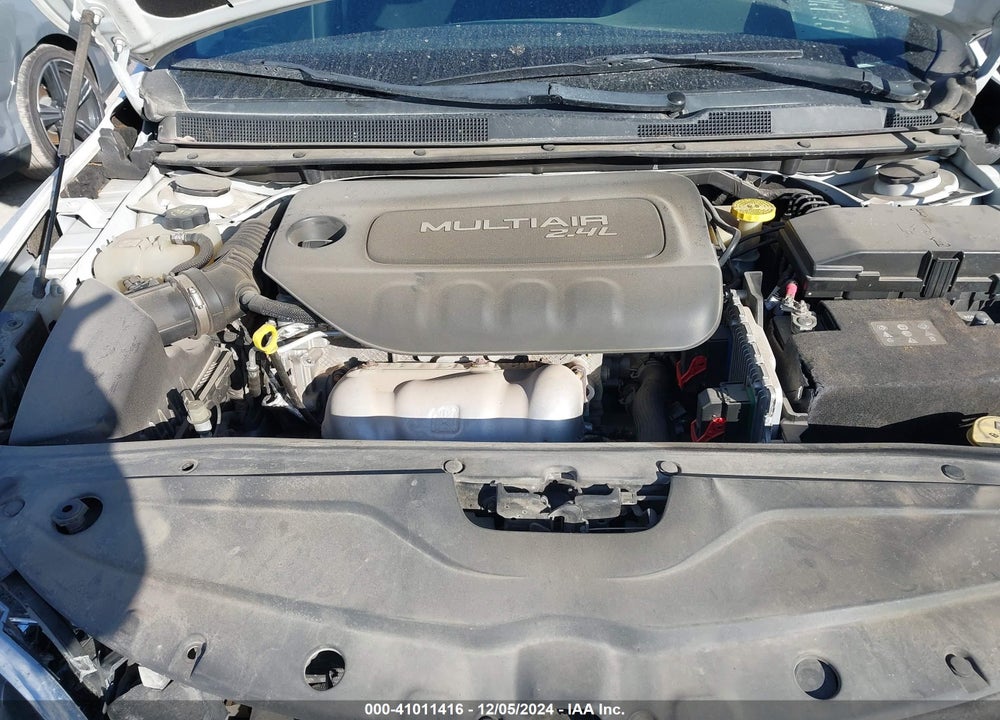 2016 CHRYSLER 200 VIN: 1C3CCCABXGN101859