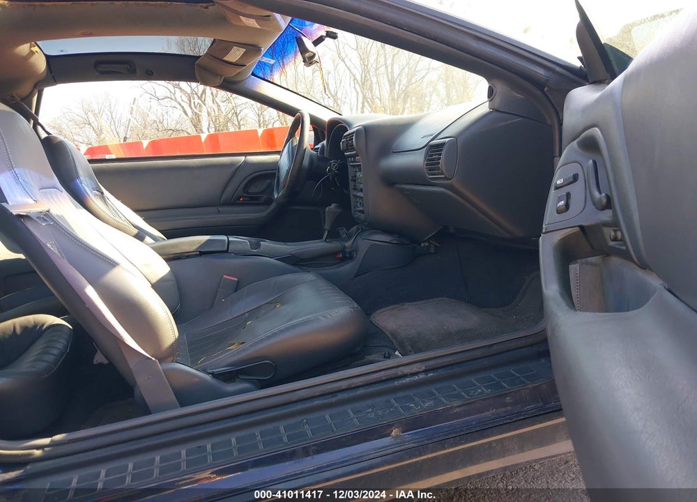 1999 CHEVROLET CAMARO VIN: 2G1FP22K8X2138712