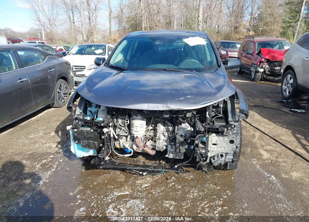 2018 HONDA CR-V LX VIN: 2HKRW6H30JH218838