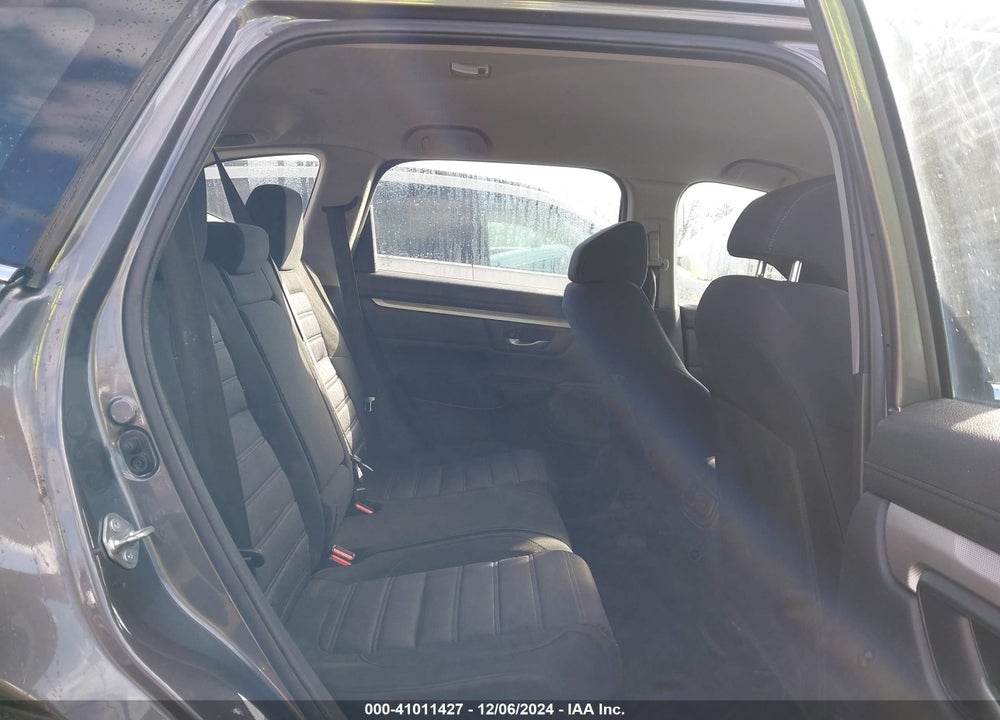 2018 HONDA CR-V LX VIN: 2HKRW6H30JH218838