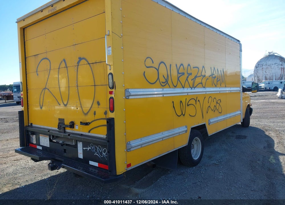 2014 GMC SAVANA CUTAWAY 3500 VIN: 1GD374CG8E1906984