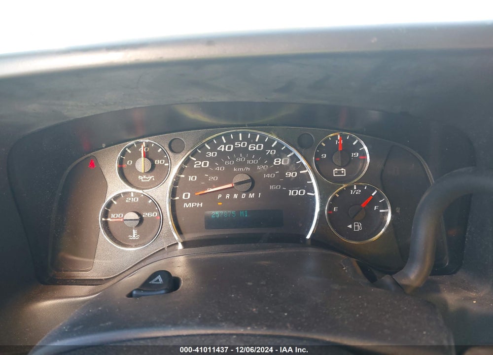 2014 GMC SAVANA CUTAWAY 3500 VIN: 1GD374CG8E1906984