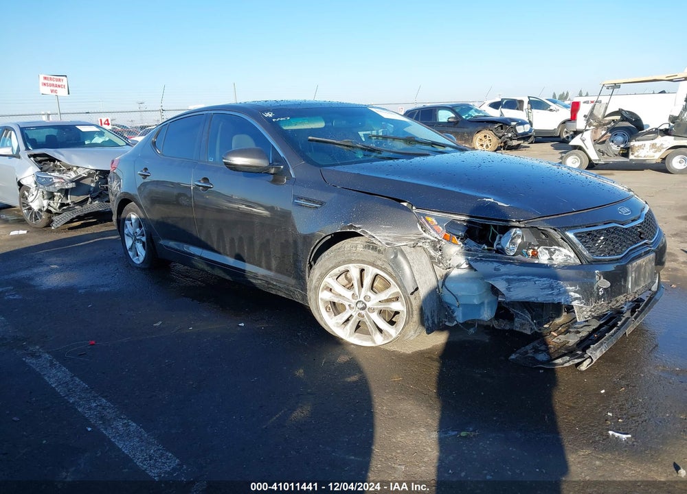 2011 KIA OPTIMA EX TURBO VIN: KNAGN4A60B5135458