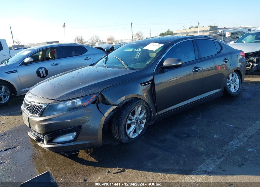 2011 KIA OPTIMA EX TURBO VIN: KNAGN4A60B5135458