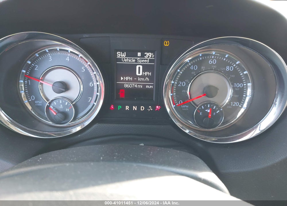 2014 CHRYSLER TOWN & COUNTRY TOURING VIN: 2C4RC1BG1ER372524