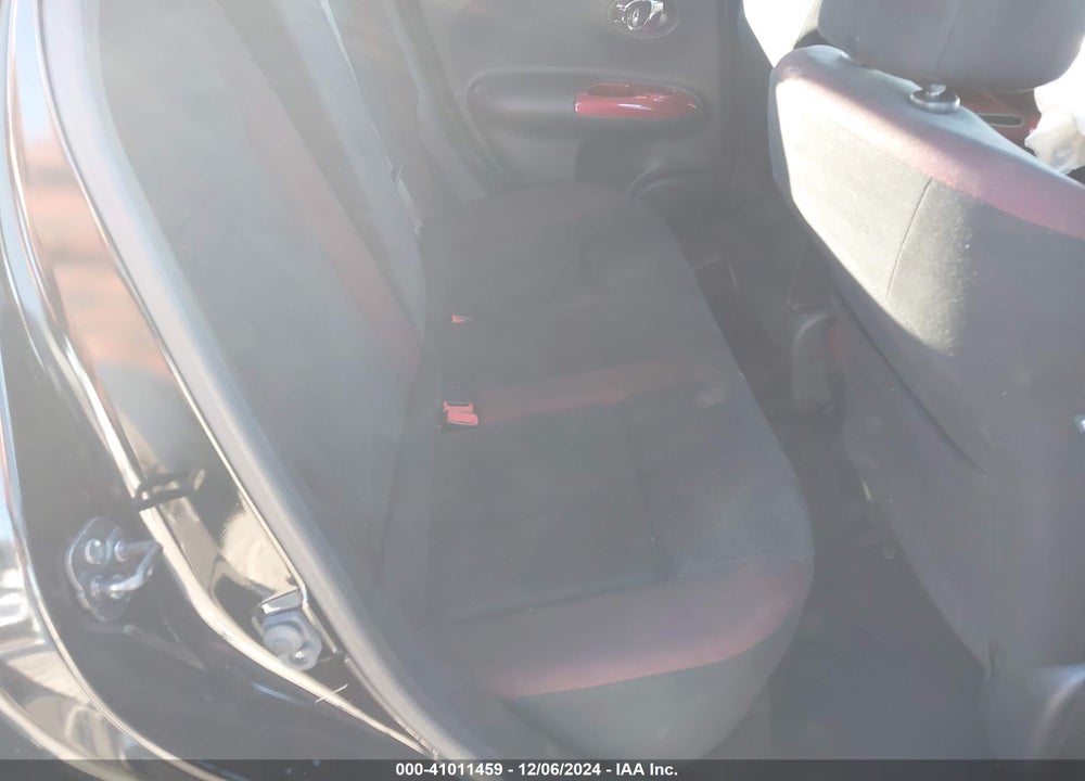 2013 NISSAN JUKE SV VIN: JN8AF5MR2DT221178